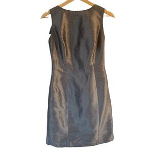 Alfred Sung Elegant Gray Sleeveless Dress with Back Bow